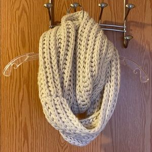 Knit Scarf